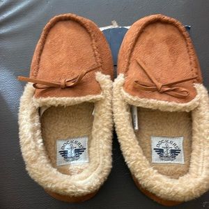 Youth slipper